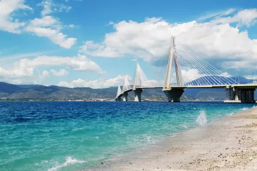 Tips for traveling to Greece during different seasons