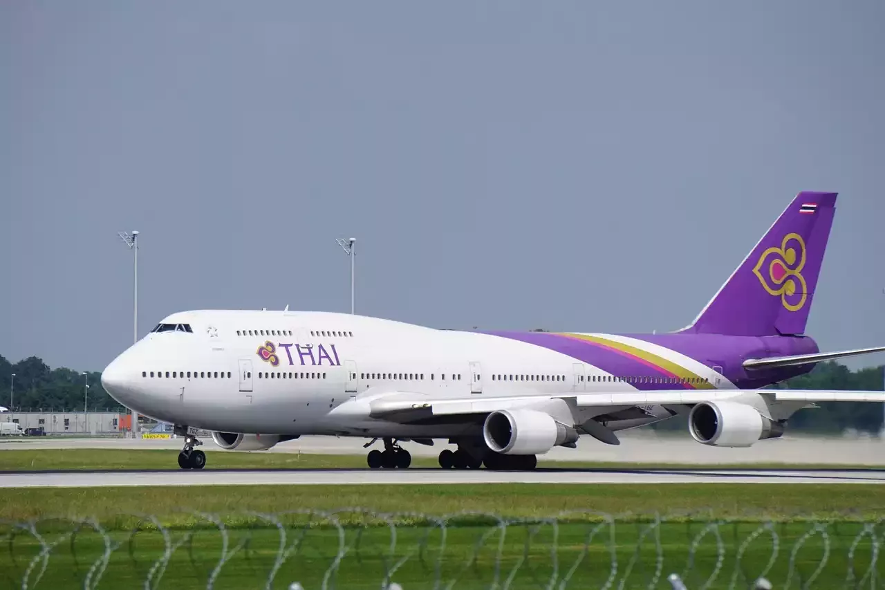 10 Must-Know Travel Tips for Flights to Thailand