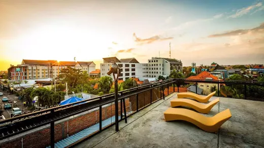 Hostels Add Value to Local Economies